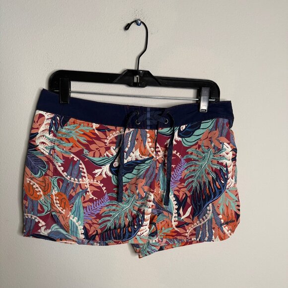 Patagonia Women's Blue Botanical Wavefarer Boardshorts - Size 6 - Picture 2 of 6